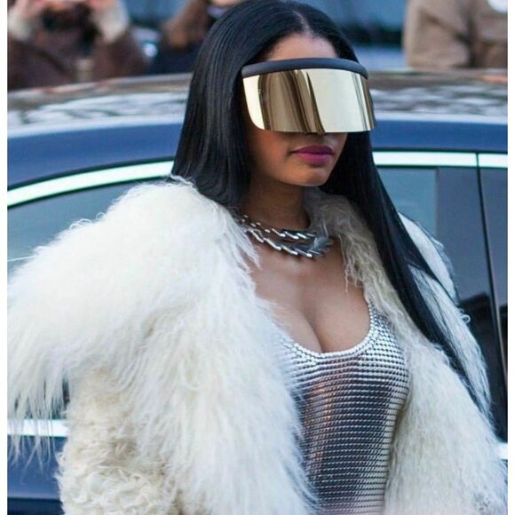 Shield Visor Sunglasses Futuristic Face Shield Black Frame‎ Silver Mirror Lens - Picture 1 of 6